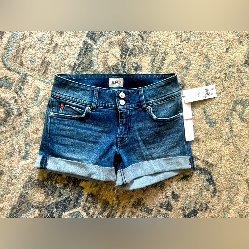 Women’s size 25 (2) brand new Hudson brand shorts